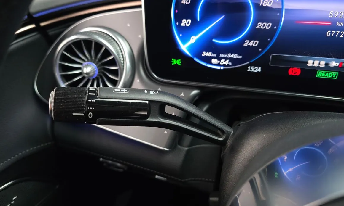 Mercedes-Benz EQE