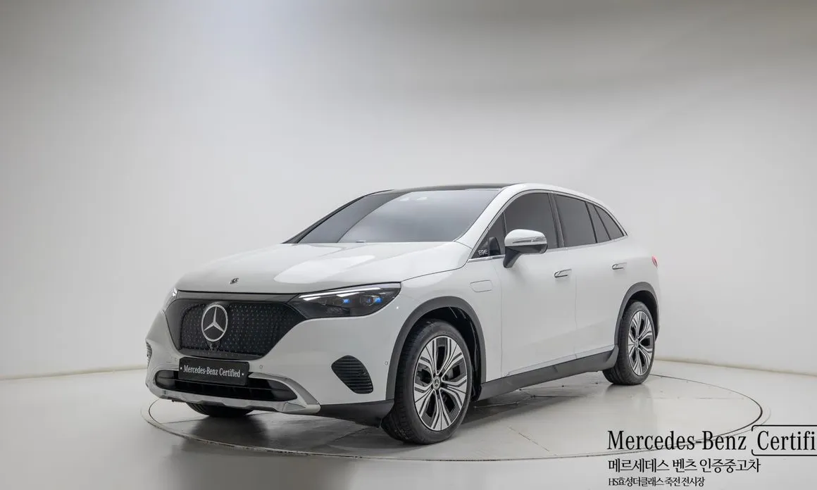 Mercedes-Benz EQE