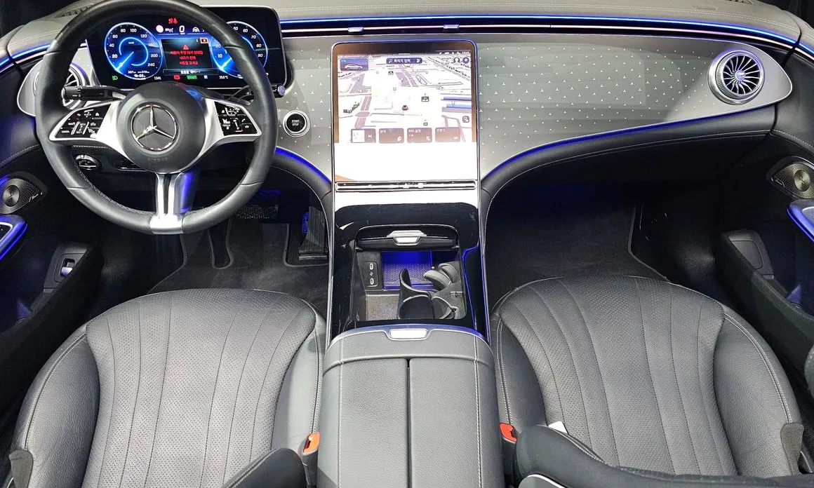 Mercedes-Benz EQE