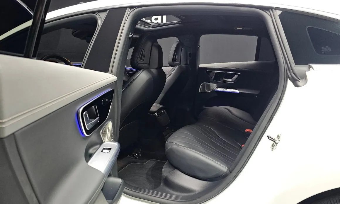Mercedes-Benz EQE