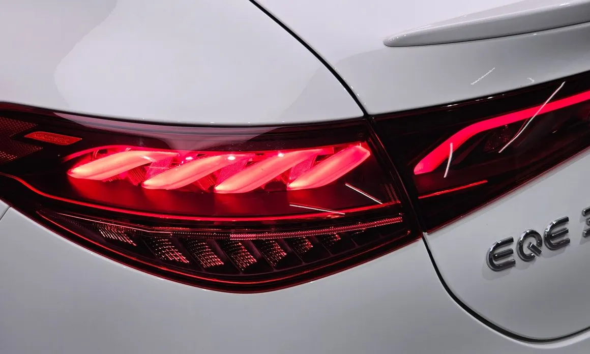 Mercedes-Benz EQE