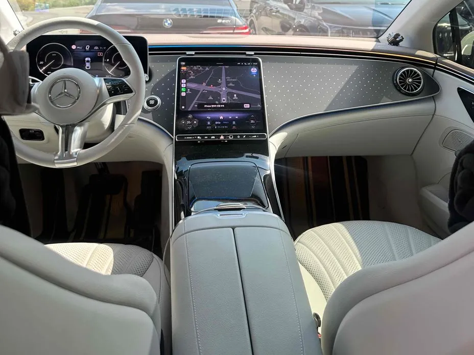 Mercedes-Benz EQE
