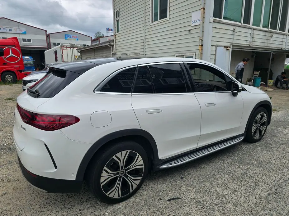 Mercedes-Benz EQE