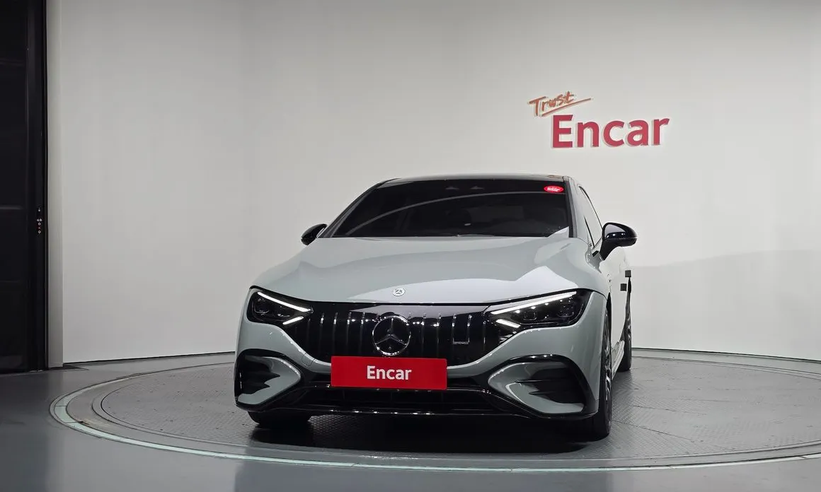 Mercedes-Benz EQE