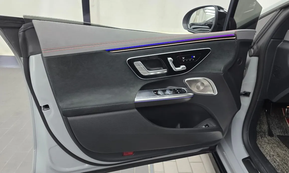 Mercedes-Benz EQE