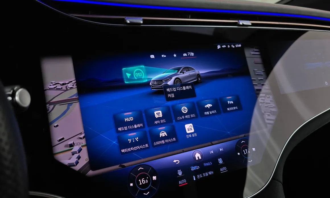 Mercedes-Benz EQE
