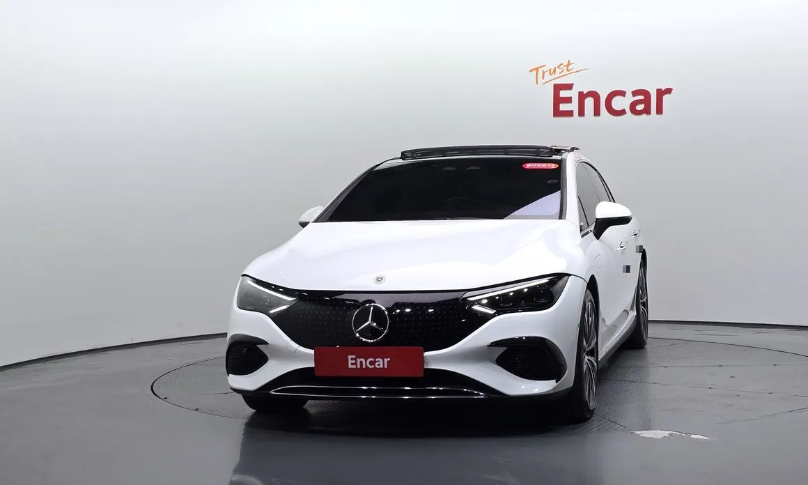 Mercedes-Benz EQE