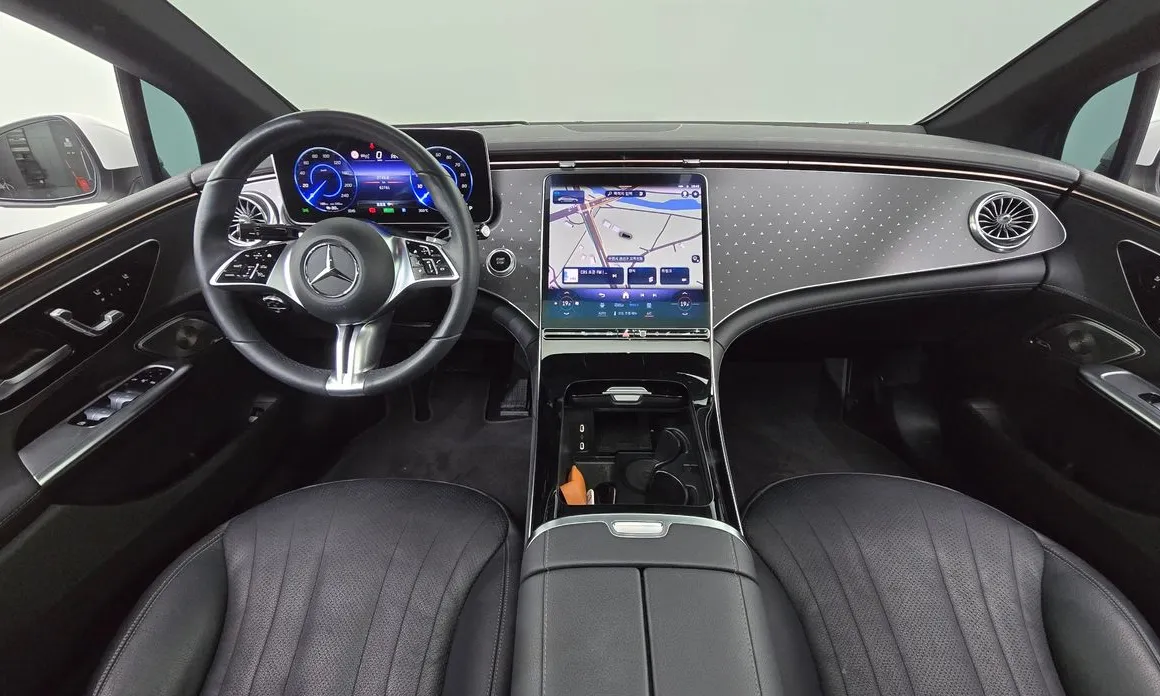 Mercedes-Benz EQE
