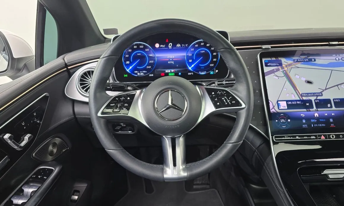Mercedes-Benz EQE