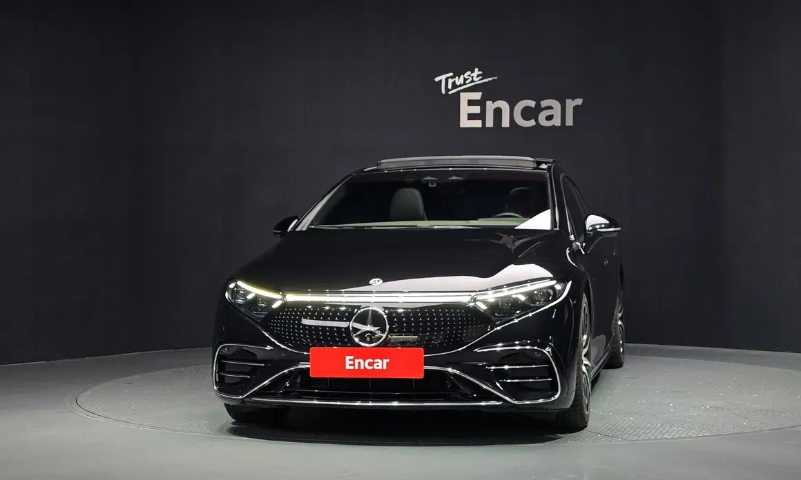 Mercedes-Benz EQS