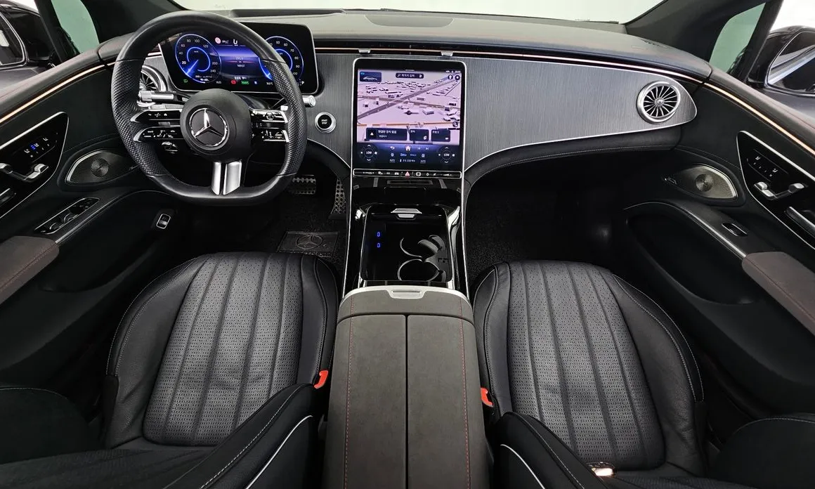 Mercedes-Benz EQS