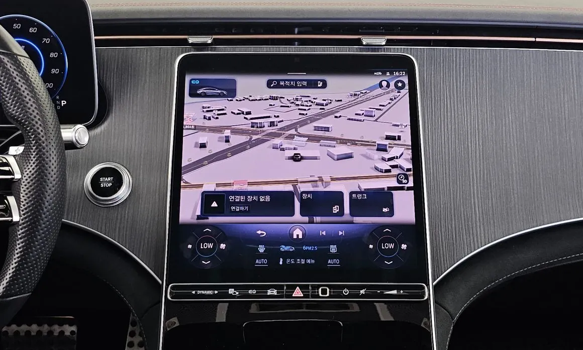 Mercedes-Benz EQS