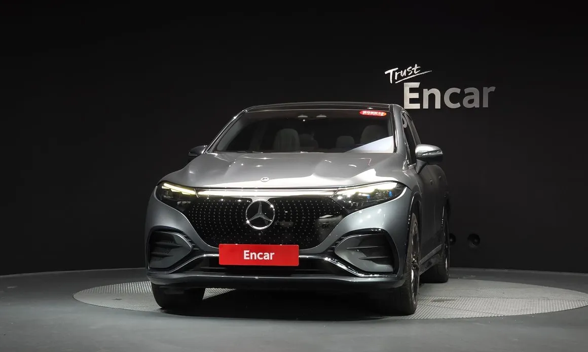 Mercedes-Benz EQS