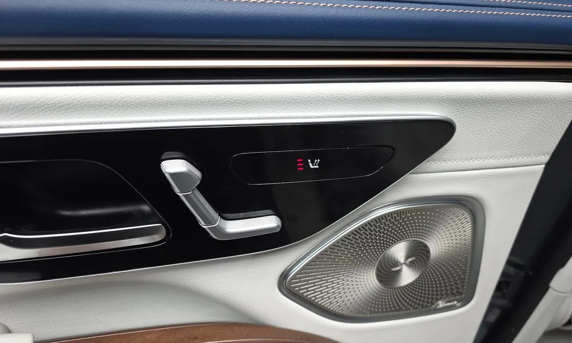 Mercedes-Benz EQS