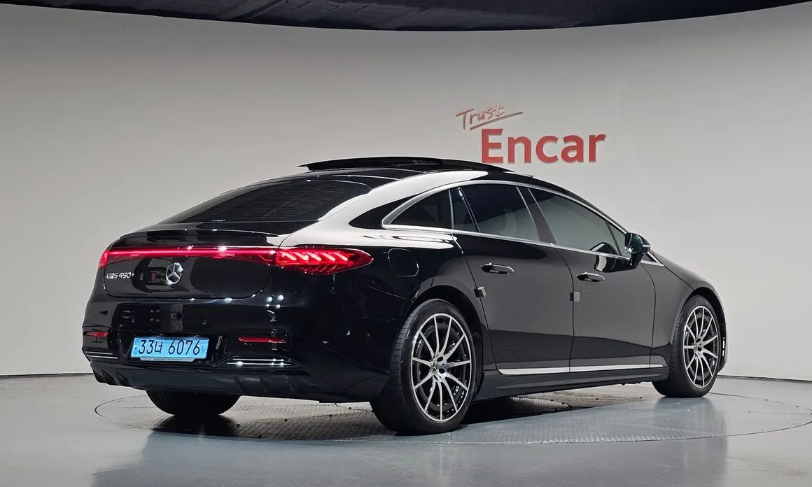Mercedes-Benz EQS