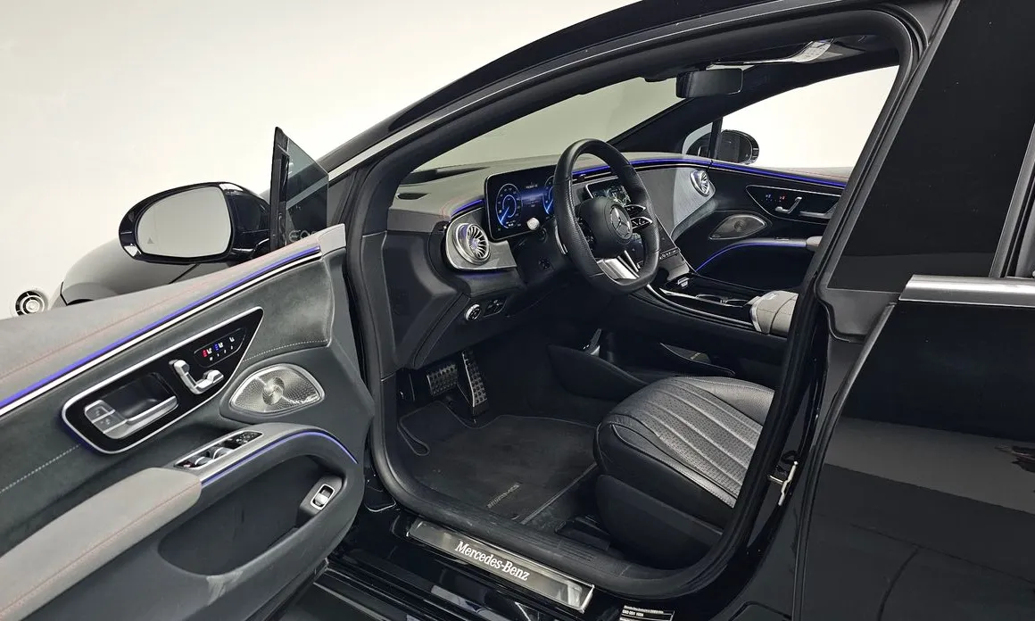 Mercedes-Benz EQS