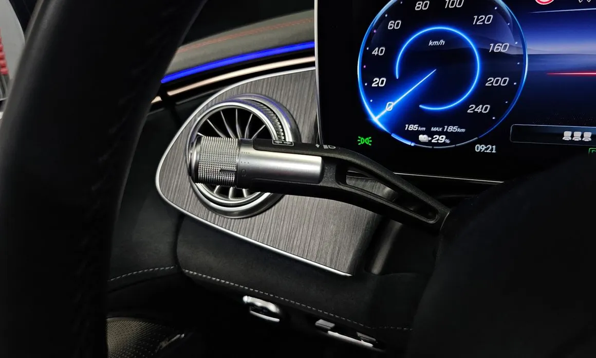 Mercedes-Benz EQS