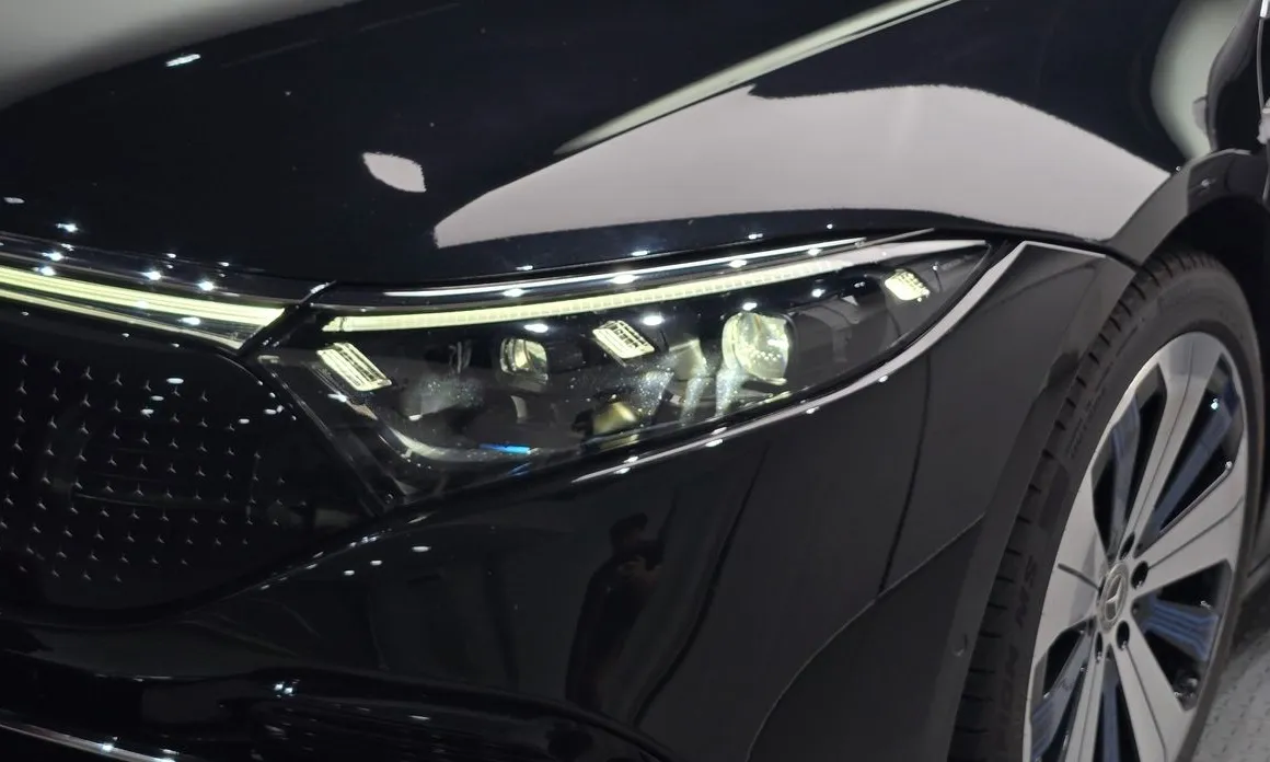 Mercedes-Benz EQS