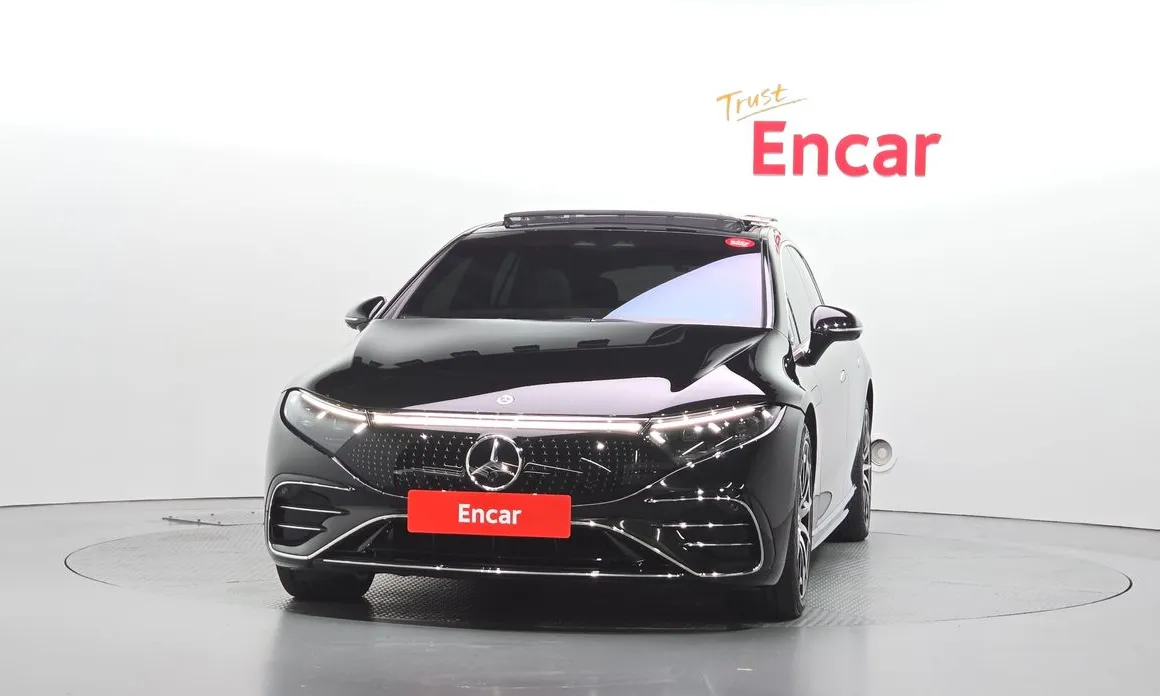 Mercedes-Benz EQS