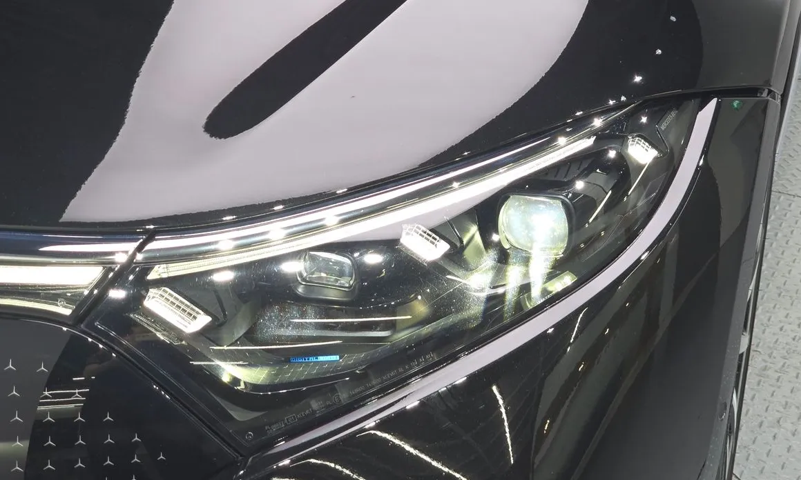 Mercedes-Benz EQS