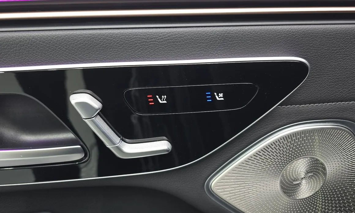 Mercedes-Benz EQS