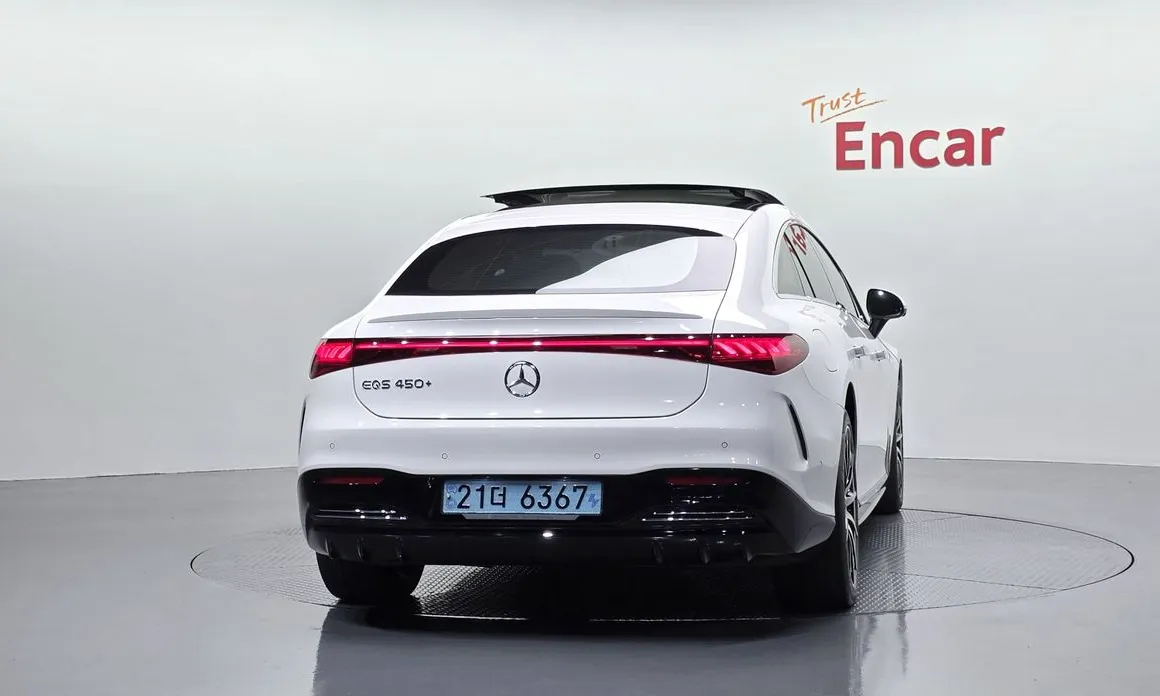Mercedes-Benz EQS