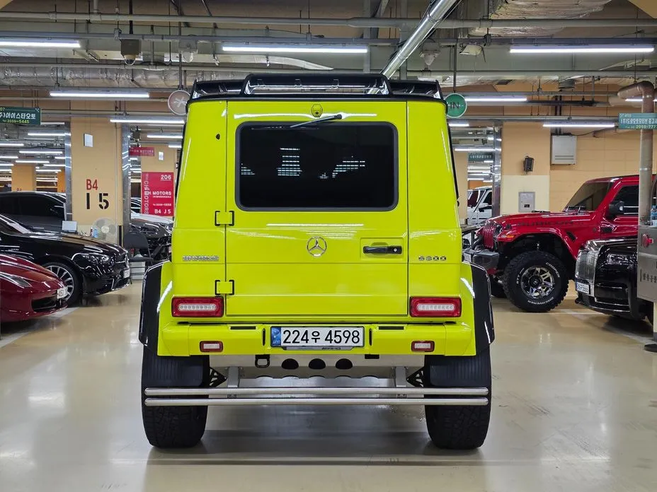 Mercedes-Benz G-Class