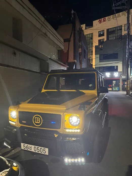 Mercedes-Benz G-Class