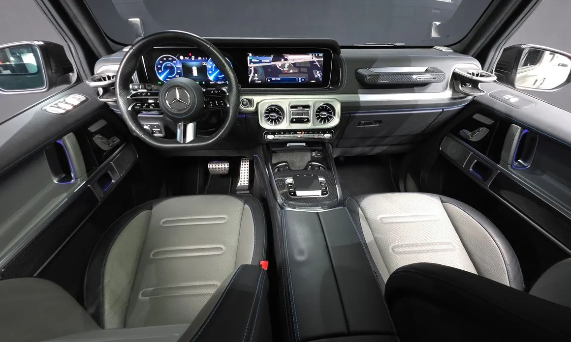 Mercedes-Benz G-Class