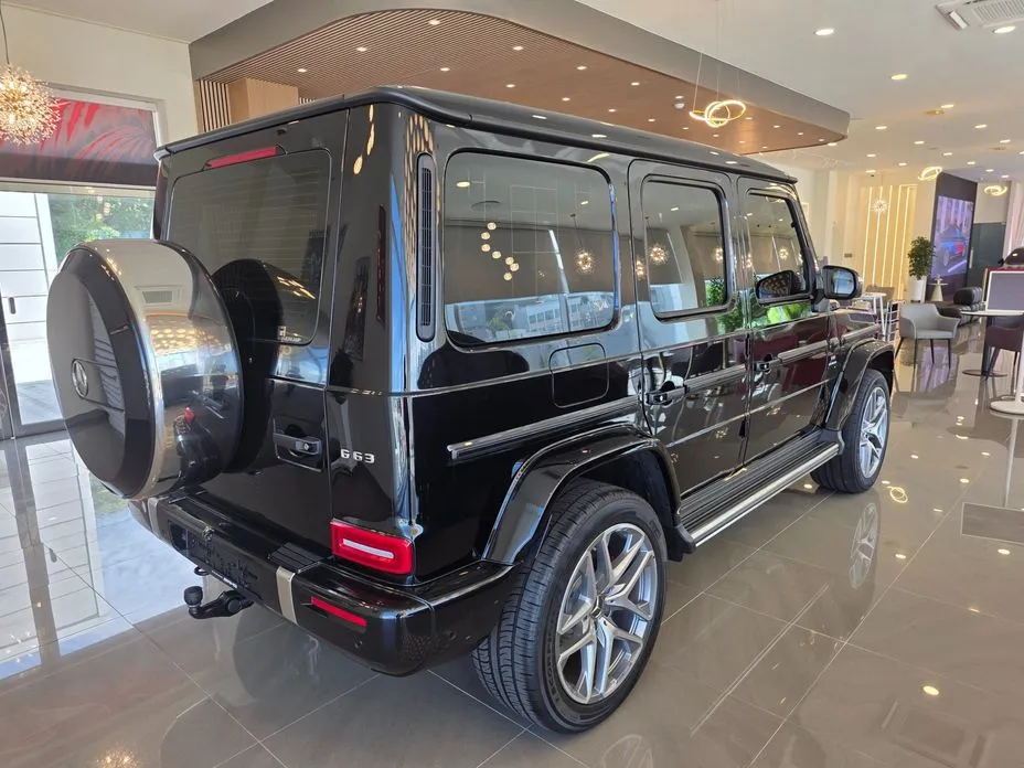 Mercedes-Benz G-Class