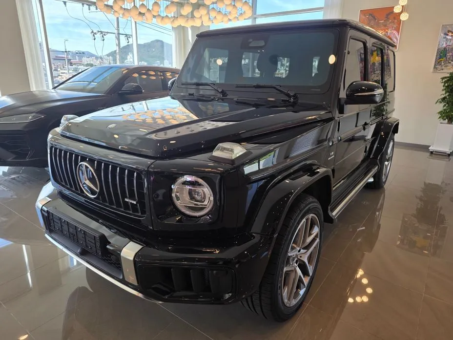 Mercedes-Benz G-Class