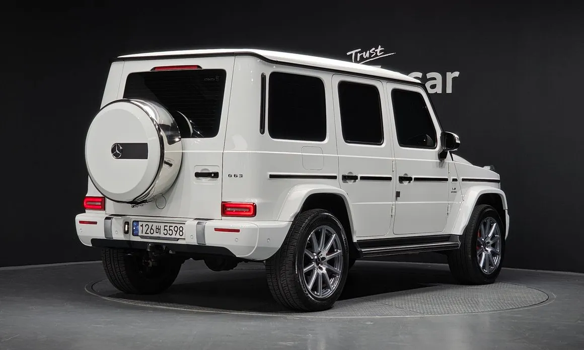 Mercedes-Benz G-Class