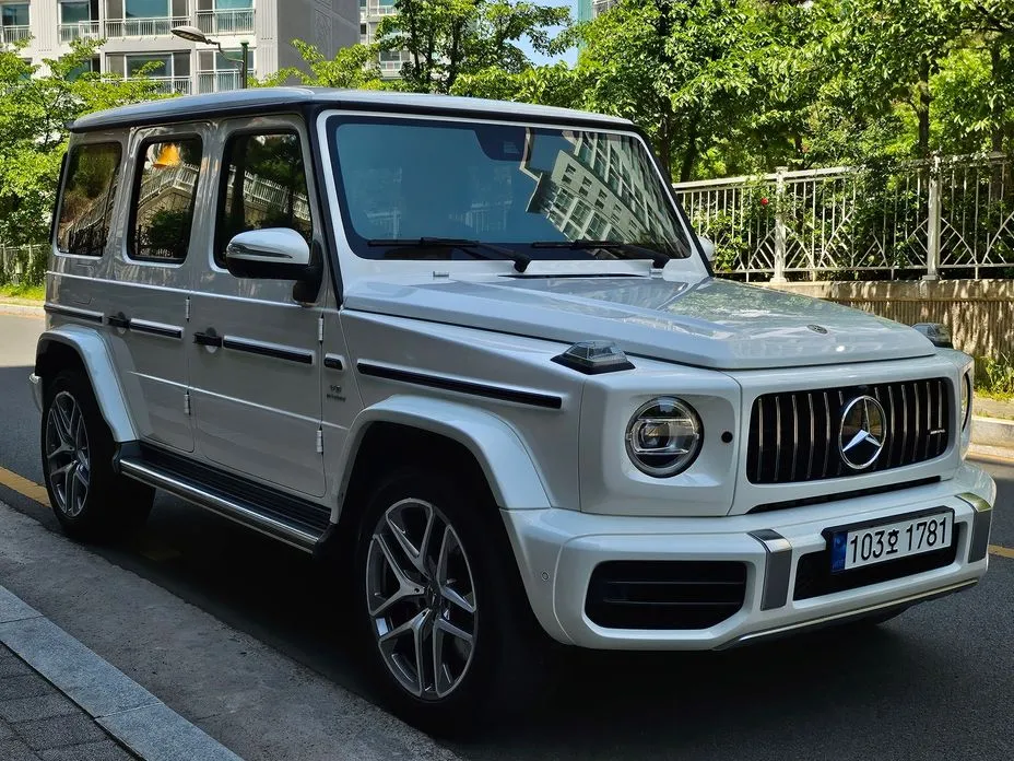 Mercedes-Benz G-Class