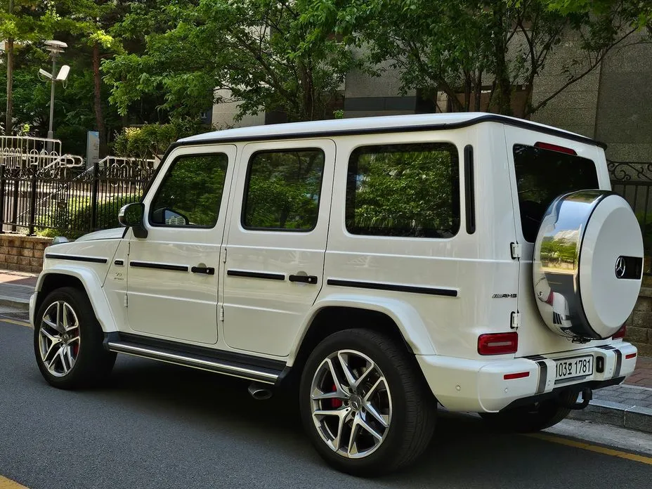 Mercedes-Benz G-Class