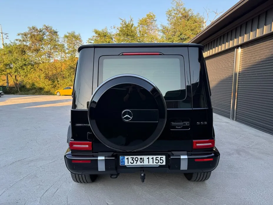 Mercedes-Benz G-Class