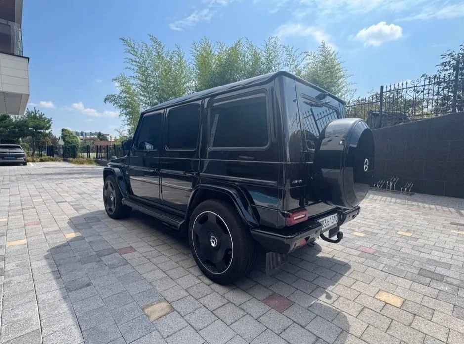 Mercedes-Benz G-Class