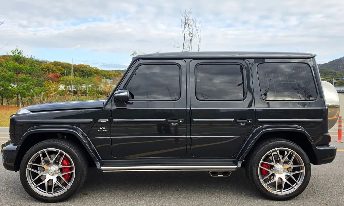 Mercedes-Benz G-Class