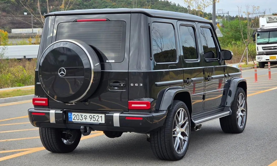 Mercedes-Benz G-Class