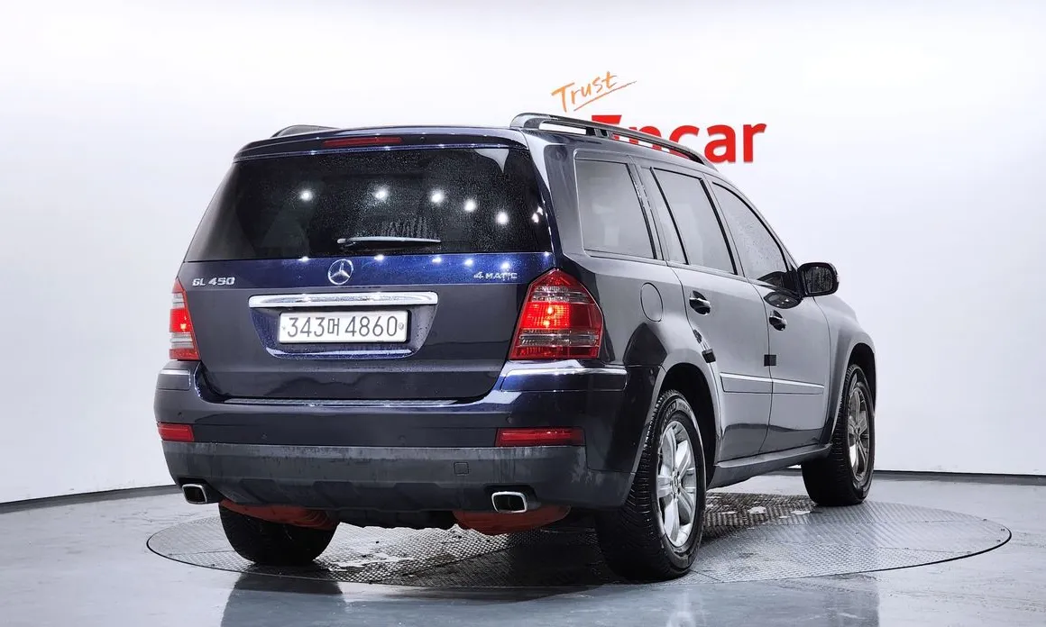 Mercedes-Benz GL-Class