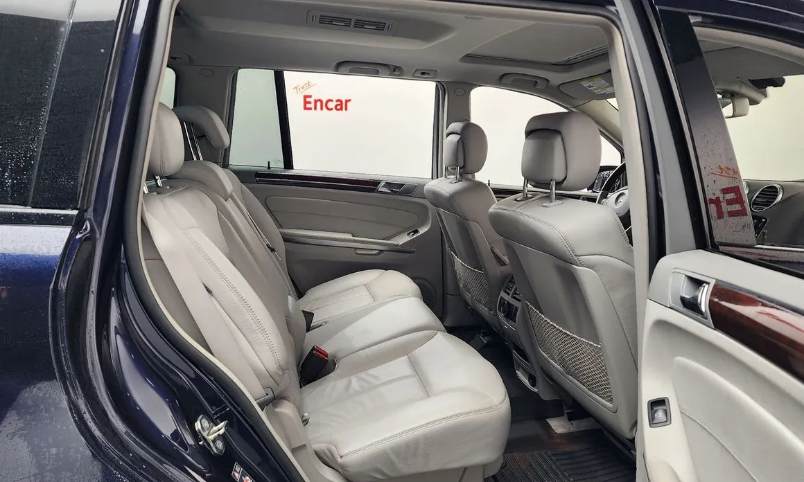 Mercedes-Benz GL-Class