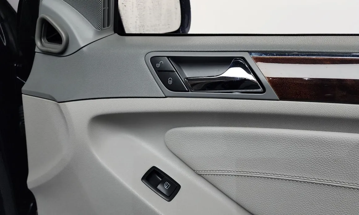 Mercedes-Benz GL-Class