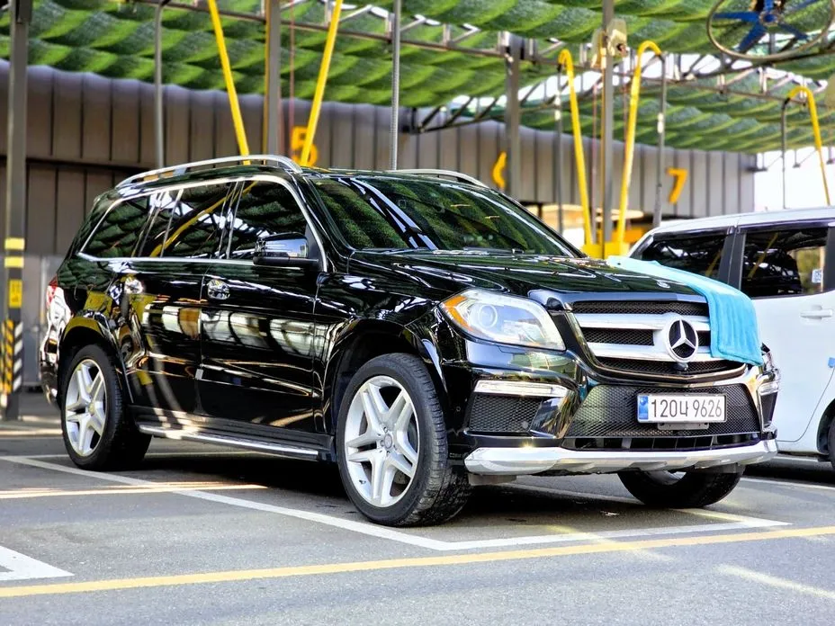 Mercedes-Benz GL-Class