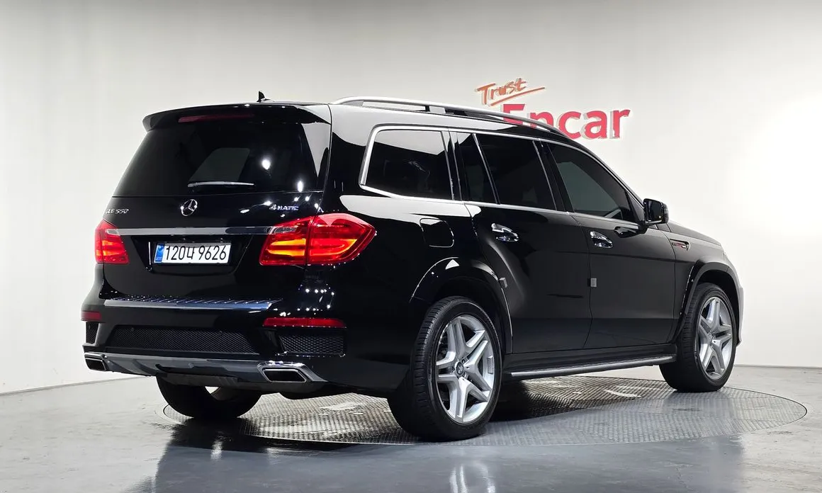 Mercedes-Benz GL-Class