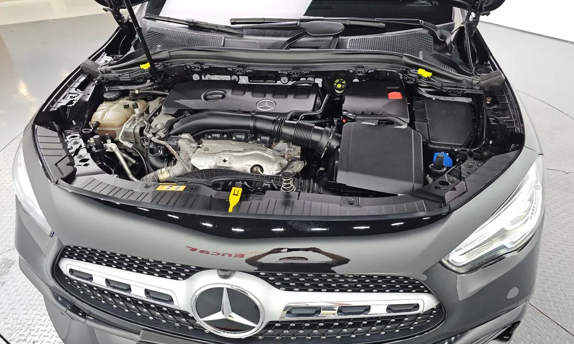 Mercedes-Benz GLA-Class