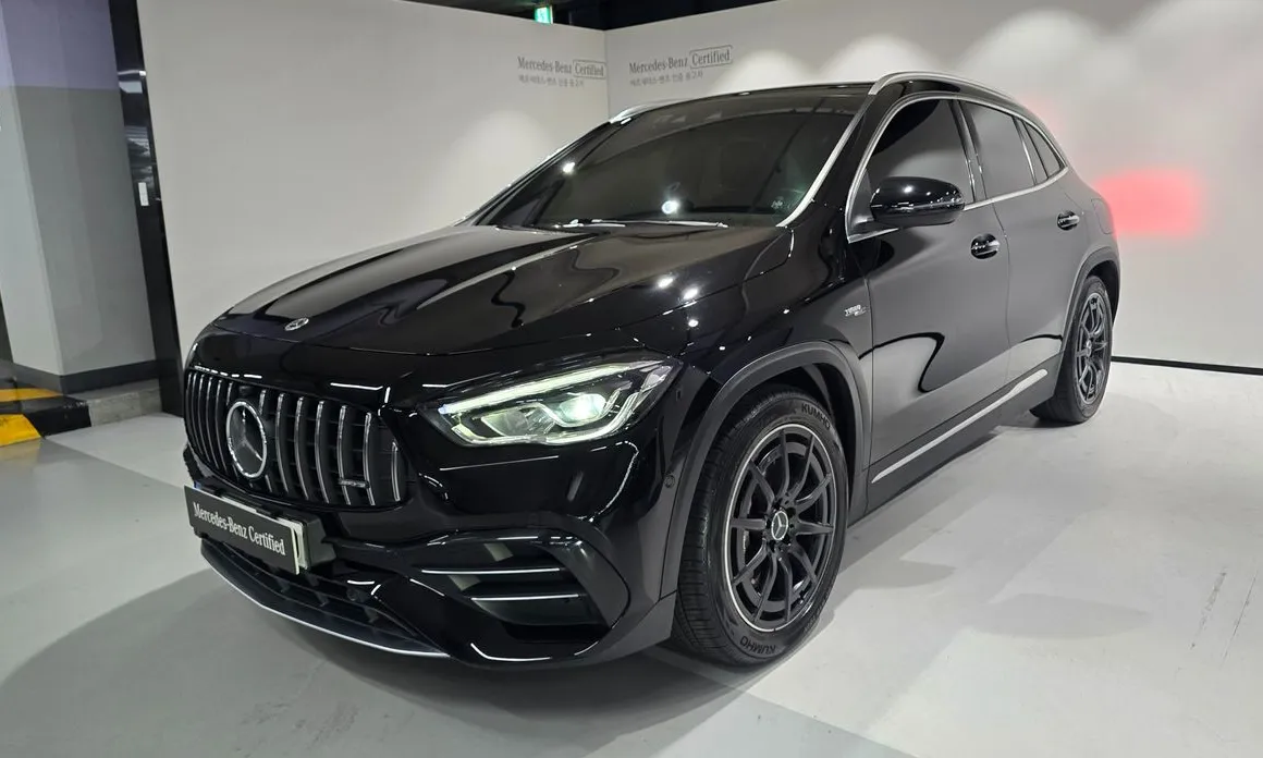 Mercedes-Benz GLA-Class