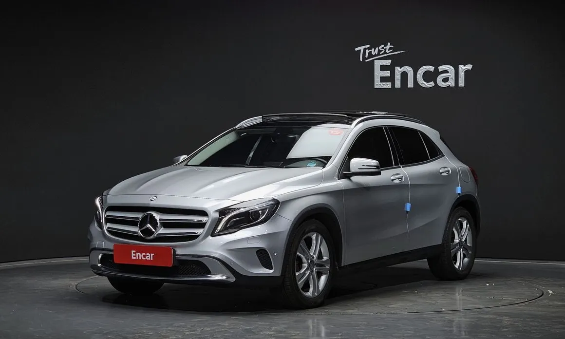 Mercedes-Benz GLA-Class
