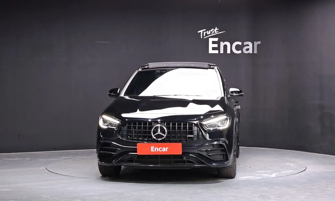 Mercedes-Benz GLA-Class