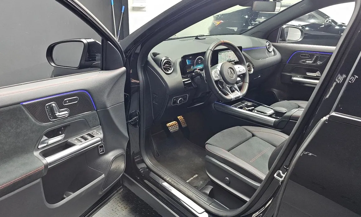 Mercedes-Benz GLA-Class