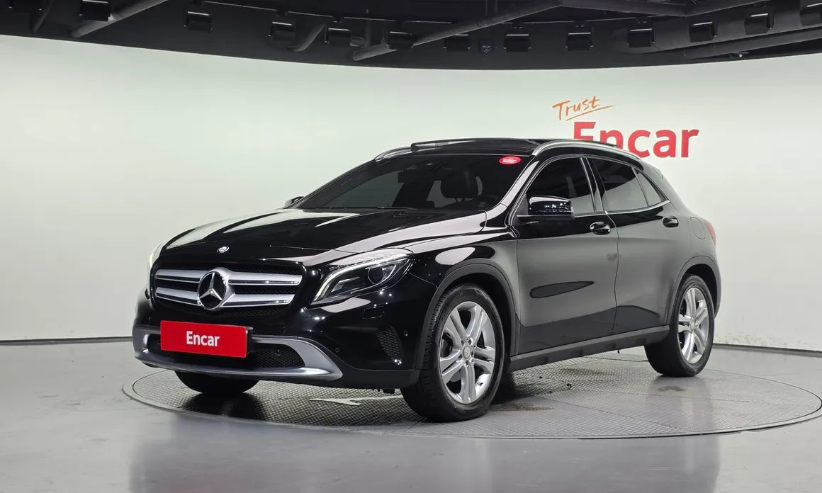Mercedes-Benz GLA-Class