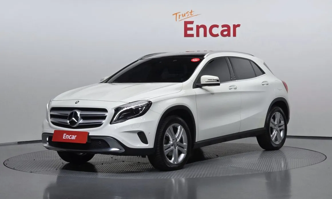 Mercedes-Benz GLA-Class